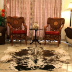 Real Genuine Brown Speckled Salt and Pepper Cowhide Rug 6x6 Large Modern Living Room Area Rug Natural Leather Hair On Cheap Brazilian Brindle Hung on Wall Bedroom Cheap Cowhide Rug Sale