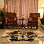 Real Genuine Brown Speckled Salt and Pepper Cowhide Rug 6x6 Large Modern Living Room Area Rug Natural Leather Hair On Cheap Brazilian Brindle Hung on Wall Bedroom Cheap Cowhide Rug Sale