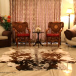 Real Genuine Brown Speckled Salt and Pepper Cowhide Rug 6x6 Large Modern Living Room Area Rug Natural Leather Hair On Cheap Brazilian Brindle Hung on Wall Bedroom Cheap Cowhide Rug Sale